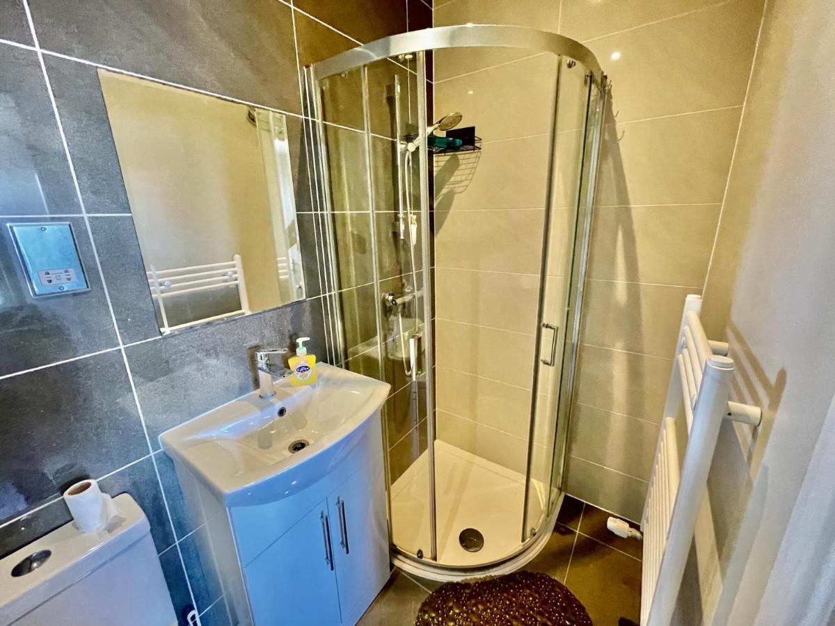Cosy 1 Bedroom Flat! London Exterior photo